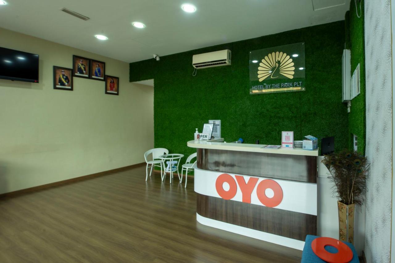 Oyo 90231 By The Park Plt Hotel 2*