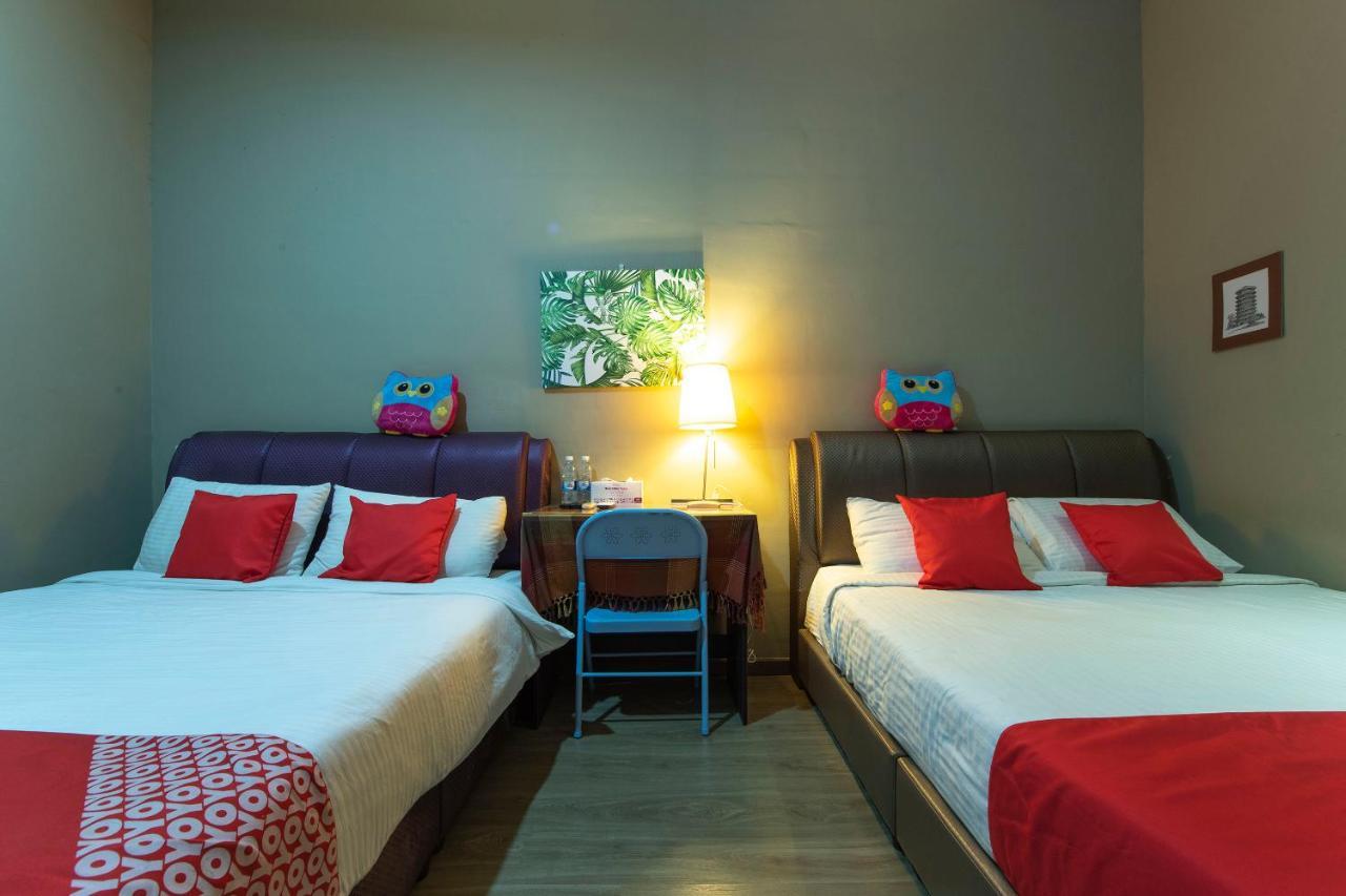 Oyo 90231 By The Park Plt 2* Johor Bahru