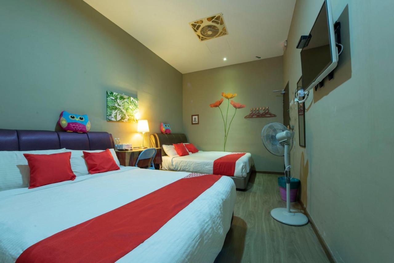 Oyo 90231 By The Park Plt 2* Johor Bahru