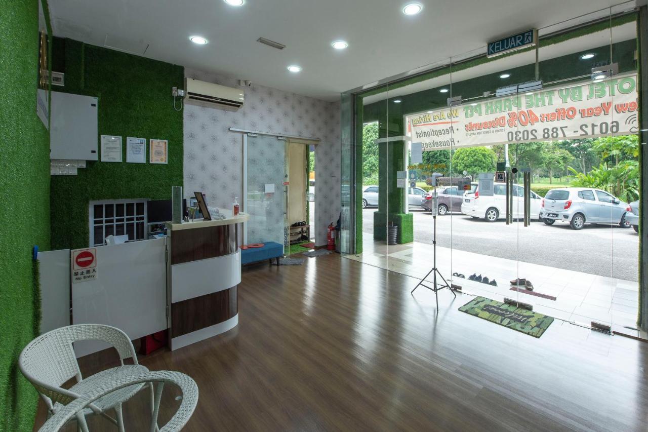 Oyo 90231 By The Park Plt Johor Bahru